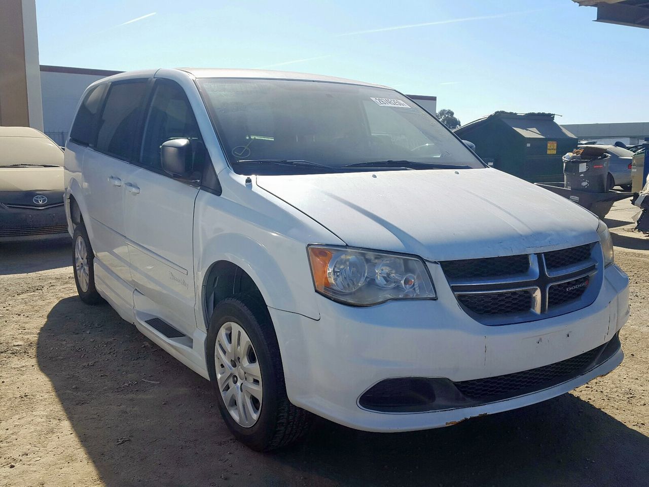 2014 DODGE GRAND CARA